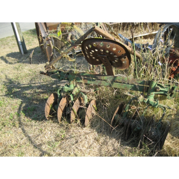SPRINGTOOTH CULTIVATOR & A DISC W/SEAT