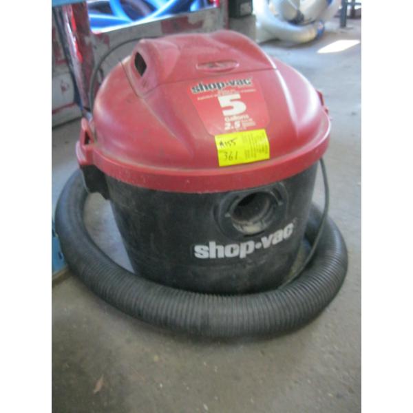SHOP VAC 5 GALL. VACUUM