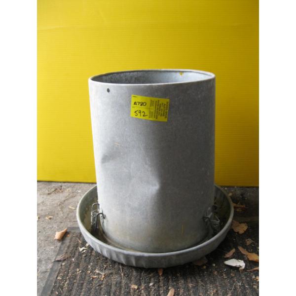 CHICKEN FEEDER