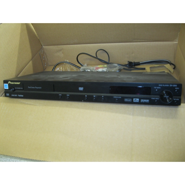 PIONEER DVD PLAYER