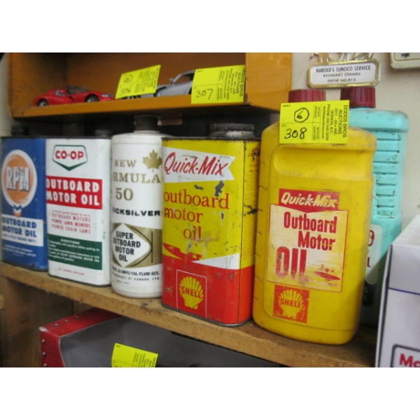 OUTBOARD MOTOR OIL CONTAINERS