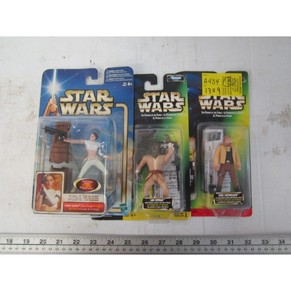 3 STAR WARS FIGURINES
