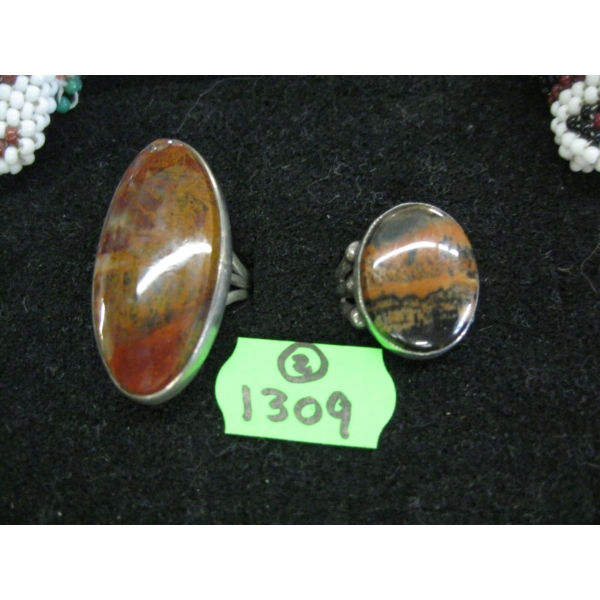 2 SILVER RINGS, SZ 7 & 6