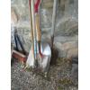 Image 1 : BUNDLE OF GARDEN TOOLS