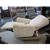 Image 6 : BEST ELECTRIC LIFT CHAIR - WORKS BUT MISSING CORD