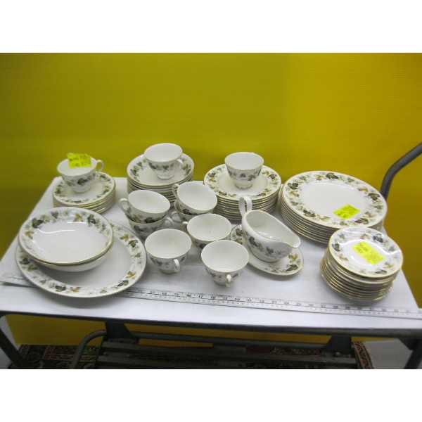 LG. SET OF ROYAL DAULTON DISHWARE