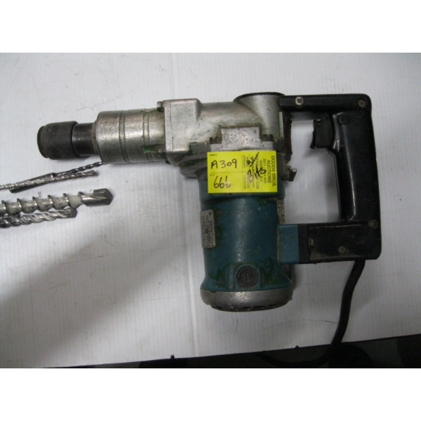MAKITA HAMMER DRILL W/ASST. BITS