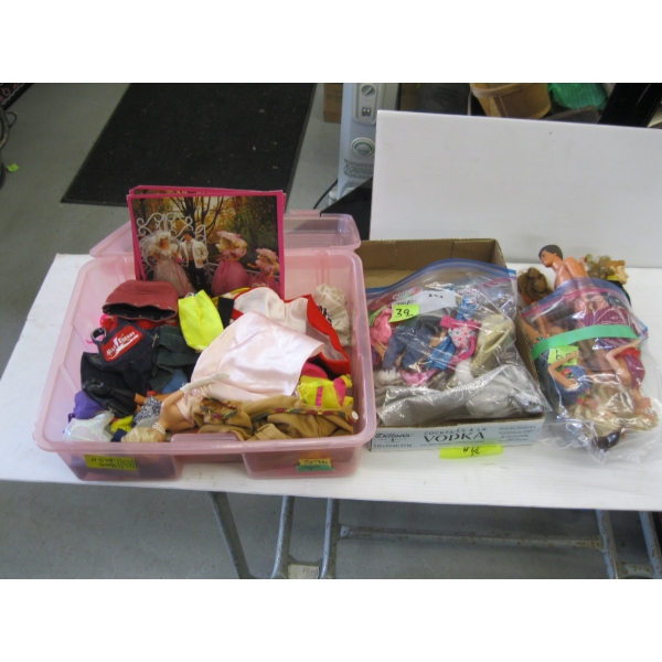 BARBIE & KEN DOLLS, DISNEY FROZEN DOLL & VARIOUS DOLL CLOTHES