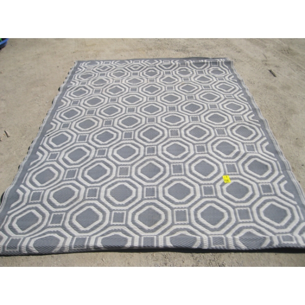 6' X 9' RV OUTSIDE MAT