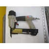 Image 2 : PORTA CABLE AIR STAPLER