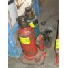 Image 1 : 2 HYDRAULIC BOTTLEJACKS