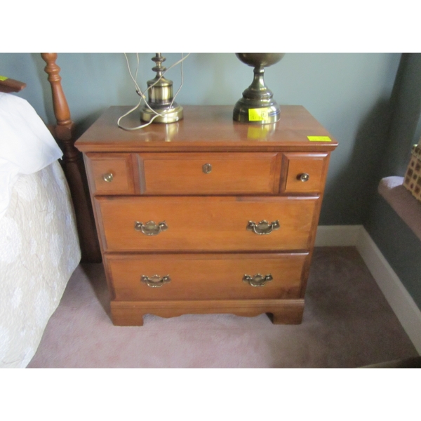 VILAS MAPLE 3 DRAWER CHEST OF DRAWERS