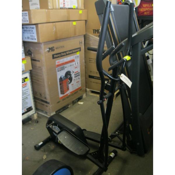 ZONE ELLIPTICAL TRAINER