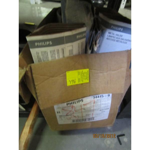 PHILLIPS METAL HALIDE LIGHTBULBS