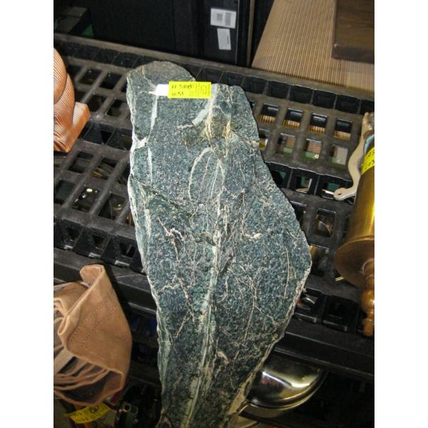 LG. PIECE OF JADE