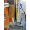 Image 4 : 3 SNOW SHOVELS