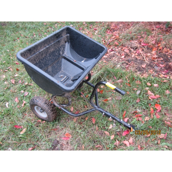 TOW BEHIND AGRICULTURAL SPREADER/FERTILIZER