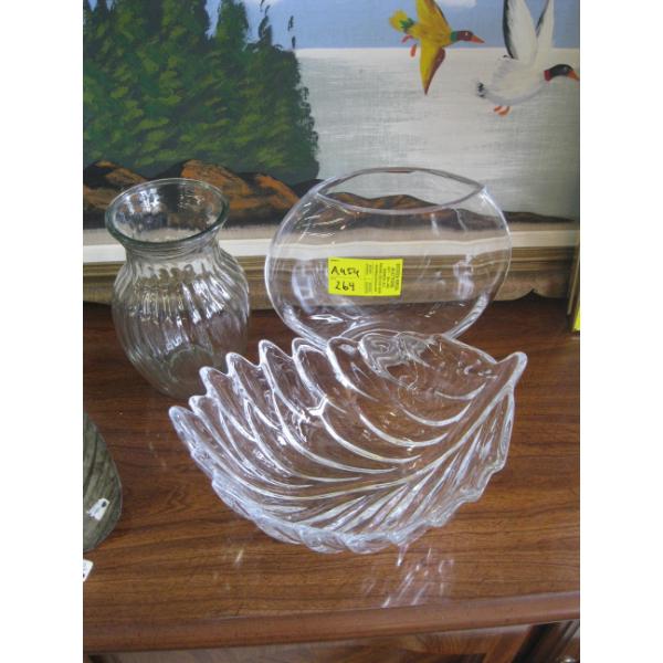 3 GLASS ITEMS: 2 VASES & A BOWL