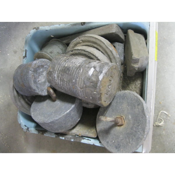 CONTAINER OF LEAD