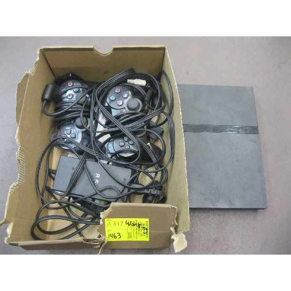 SONY PLAYSTATION W/CONTROLLERS