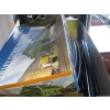 Image 3 : 2 BOXES OF MISC. HO GAUGE TRAIN ACCESS., TRACK, BUILDINGS, TRANSFORMER, CARS, ENGINES, ETC.