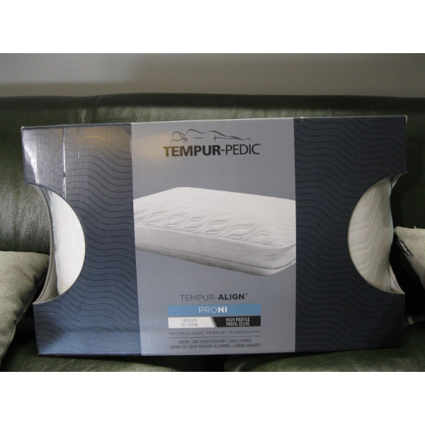 TEMPUR-PEDIC QUEEN PILLOW