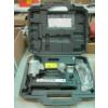 Image 2 : ASST. STAPLES, AIR STAPLES, BRAD NAILS & A 1 1/2" 18 GUAGE AIR STAPLER