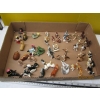 Image 2 : CERAMIC FIGURINES