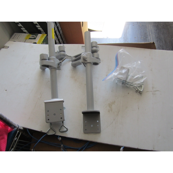 MOUNTING BRACKETS FOR DESK TO MONITOR