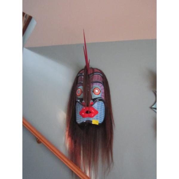 LG. COLORFUL CARVED MASK