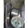 Image 3 : MISC. BAKING PANS, CAKE PANS, TOASTER, MIXING BOWLS, ETC.