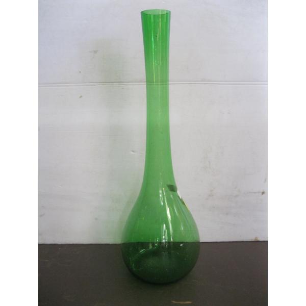 ARTHUR PERCY GULLASKRUF TALL GREEN VASE