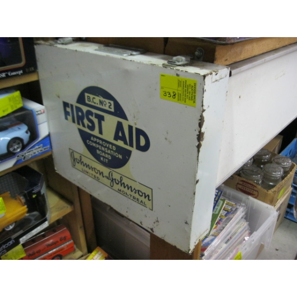 LG. FIRST AID KIT