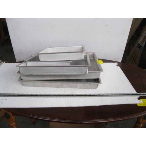 COMMERCIAL CAKE/BAKING PANS