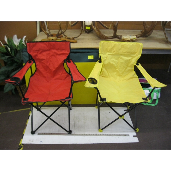 2 FOLDING CAMP CHAIRS