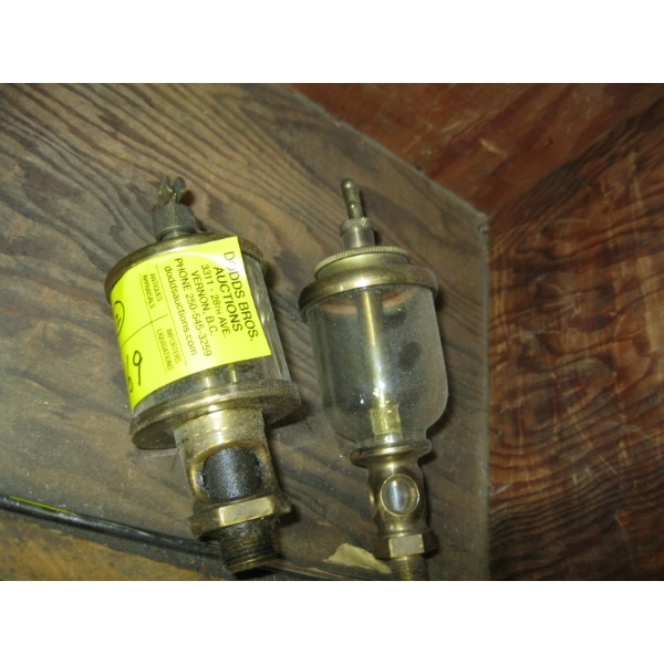 2 BRASS OILERS