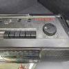 Image 4 : HITACHI TRK-W330HC VINTAGE BOOMBOX STEREO W/EQUALIZER