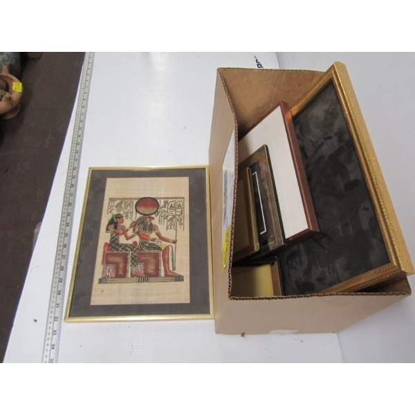 PICTURE FRAMES