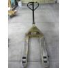 Image 2 : CAT PALLET JACK, 5000LB