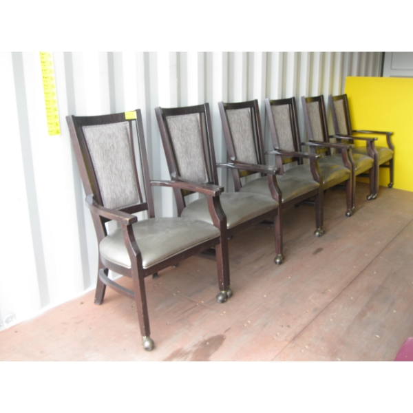 SET OF 6 UPHOLSTERED CHAIRS