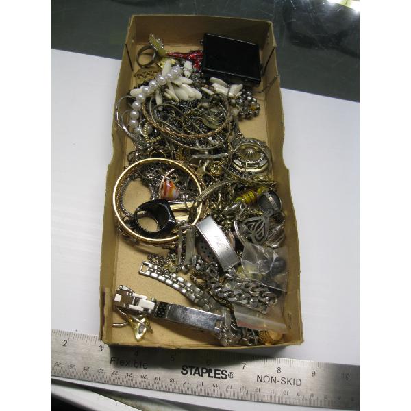 ASST. COSTUME JEWELLERY