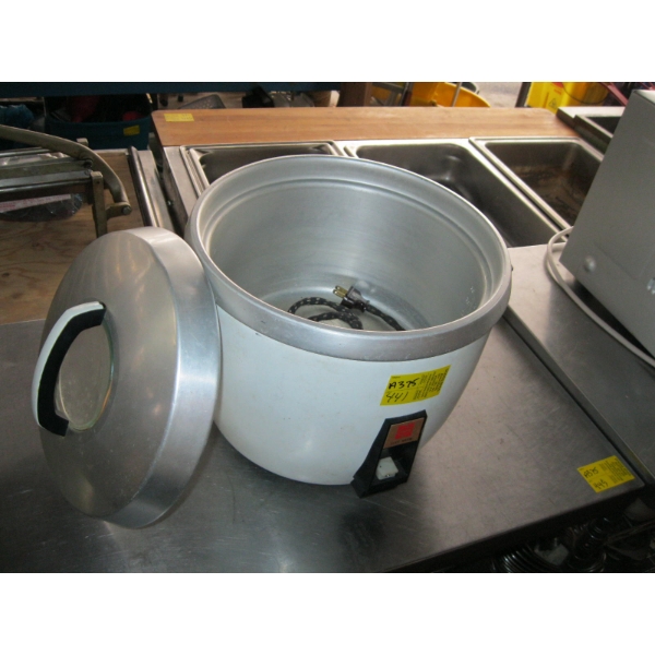 RICE COOKER