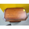 Image 3 : END TABLE