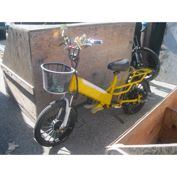 "AS IS" ELECTRIC BIKE
