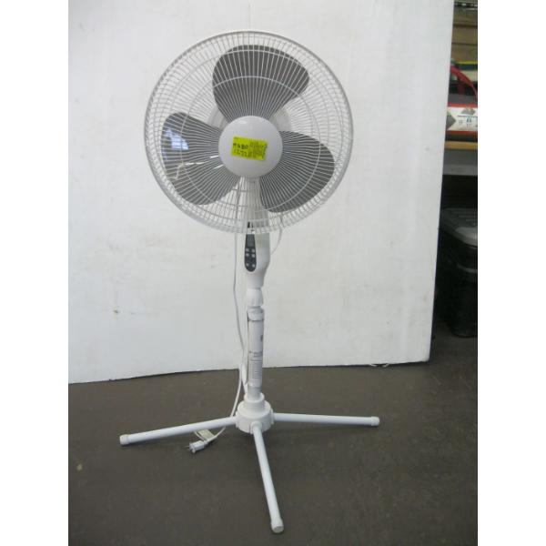 COMFORT ZONE FLOOR FAN