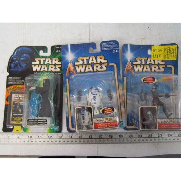 3 STAR WARS FIGURINES