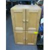 Image 1 : 2 SM. OAK CABINETS