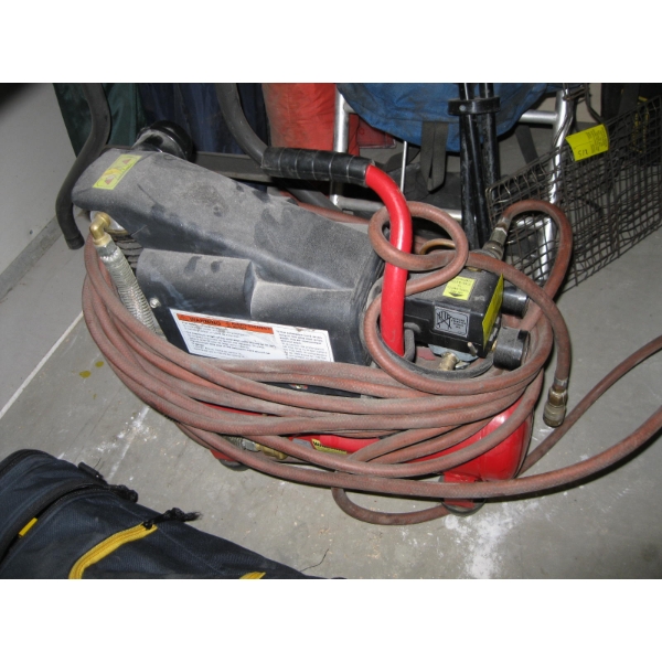 SM. CLARK AIR COMPRESSOR
