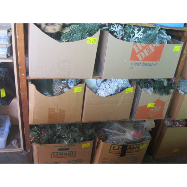 7 BOXES OF CHRISTMAS DÉCOR