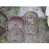 Image 1 : 4 METAL TRACTOR SEATS